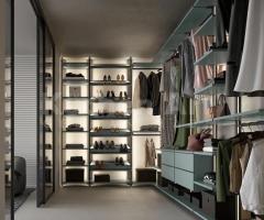 Dressing Linéaire Vertical avec Porte Coulissante en Verre | Design minimaliste - 6