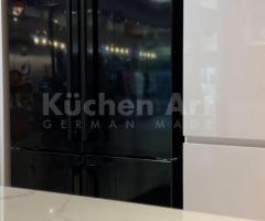 Cuisine Moderne blanche en U avec Plan de Travail Céramique Marbré | Design Épuré - 6